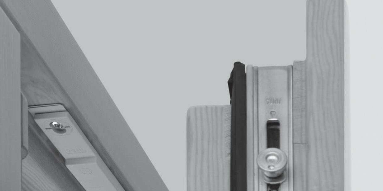 IMO_302_DE_v2 (Roto E-Tec Control)_Seite_01